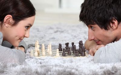 The #1 Thing Smart Women Do To Attract (And Keep) Amazing Men